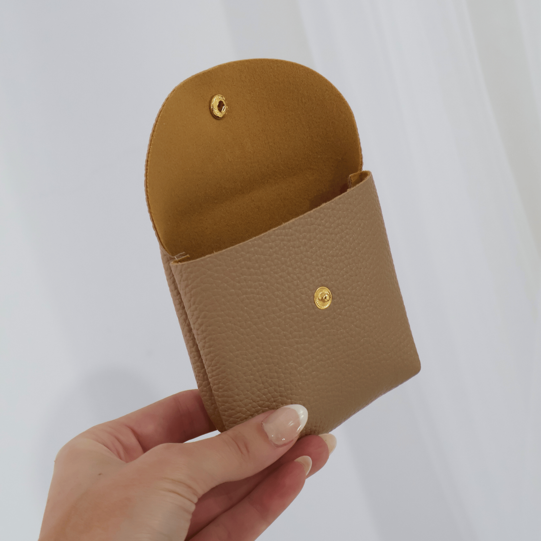 Vegan Leather Travel Pakk